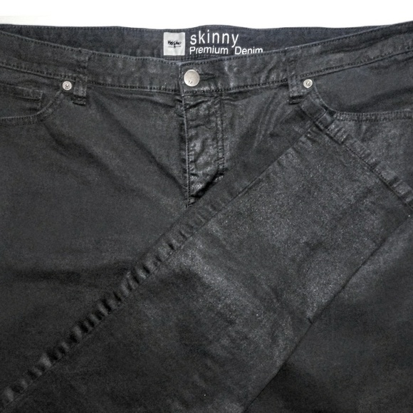 Mossimo Supply Co. Denim - 3/$24! Mossimo Black Shimmer Skinny Premium Jeans